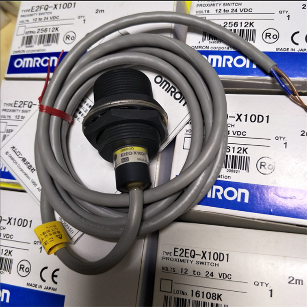OMRON歐姆龍自由電源型光電傳感器反射板E3JK-R□11